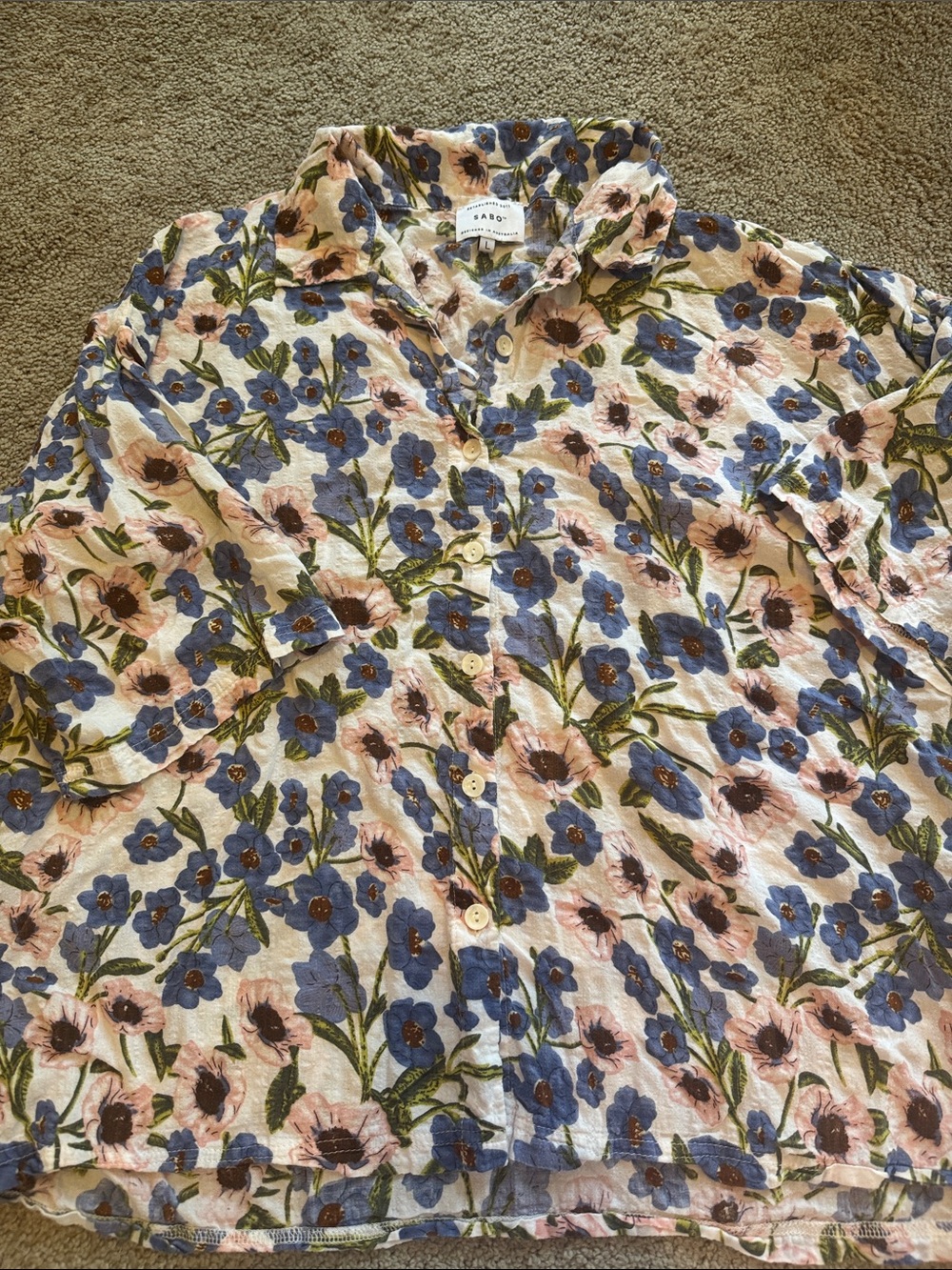 Sabo Floral Button-Up Shirt in Blue & Pink